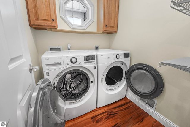 2664 E Crown Drive, Traverse City, MI 49685