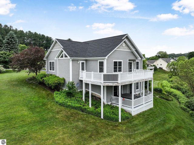 2664 E Crown Drive, Traverse City, MI 49685