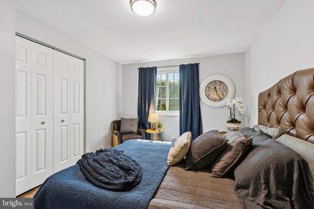 5068 MACNAMARA DR, Fredericksburg, VA 22407