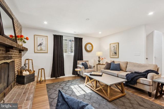 5068 MACNAMARA DR, Fredericksburg, VA 22407