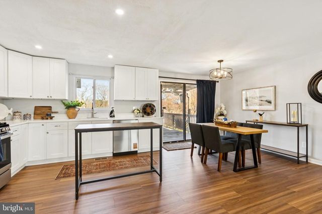 5068 MACNAMARA DR, Fredericksburg, VA 22407