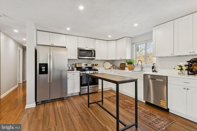 5068 MACNAMARA DR, Fredericksburg, VA 22407