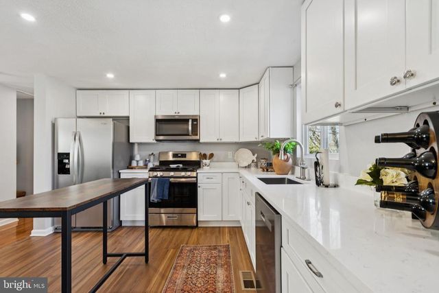 5068 MACNAMARA DR, Fredericksburg, VA 22407