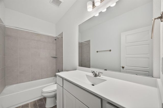 2122 Rosillo Brook Drive, Baytown, TX 77521