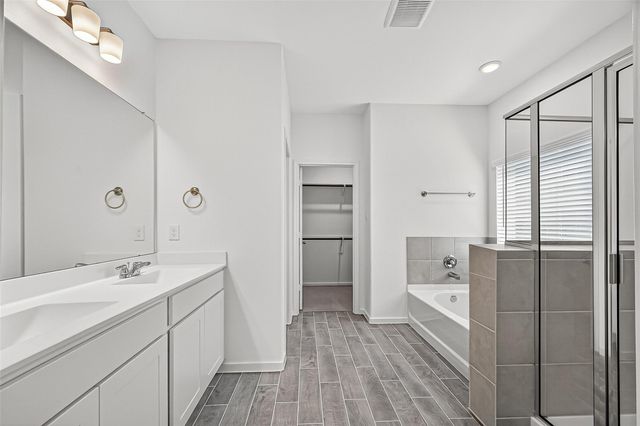 2122 Rosillo Brook Drive, Baytown, TX 77521