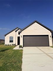 2122 Rosillo Brook Drive, Baytown, TX 77521
