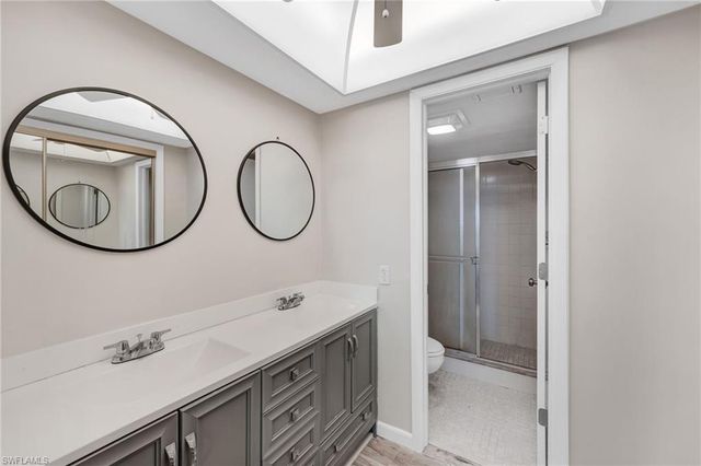 12498 Riverside DR 205, Fort Myers, FL 33919