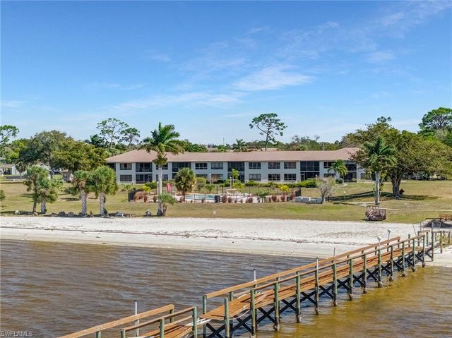 12498 Riverside DR 205, Fort Myers, FL 33919