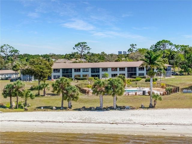 12498 Riverside DR 205, Fort Myers, FL 33919