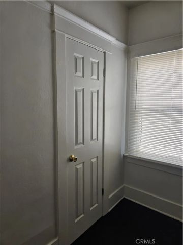 942 E 2nd 15, Long Beach, CA 90802