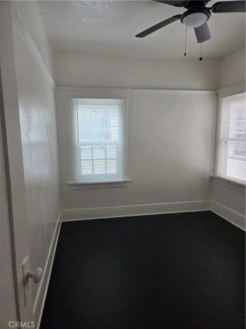 942 E 2nd 15, Long Beach, CA 90802
