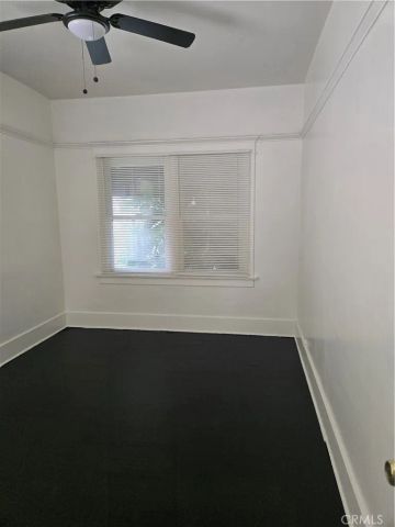 942 E 2nd 15, Long Beach, CA 90802