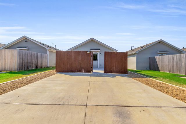 1485 Sterling Way, Ferris, TX 75125