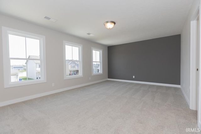 4665 Chelmsford Drive, Newburgh, IN 47630