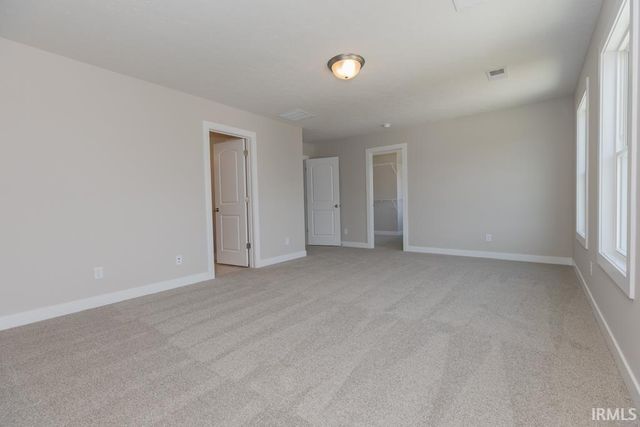 4665 Chelmsford Drive, Newburgh, IN 47630