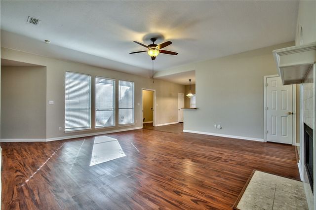 4424 Maple Shade Avenue, Sachse, TX 75048