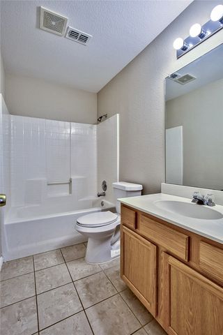 4424 Maple Shade Avenue, Sachse, TX 75048