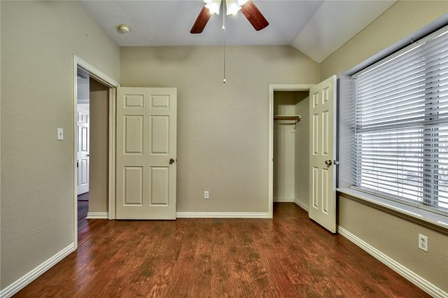 4424 Maple Shade Avenue, Sachse, TX 75048