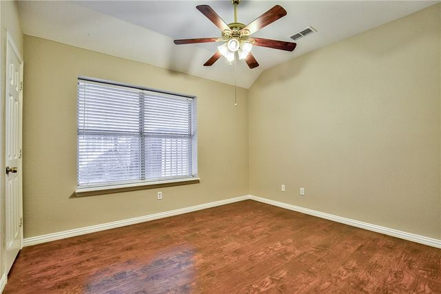 4424 Maple Shade Avenue, Sachse, TX 75048