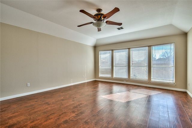 4424 Maple Shade Avenue, Sachse, TX 75048