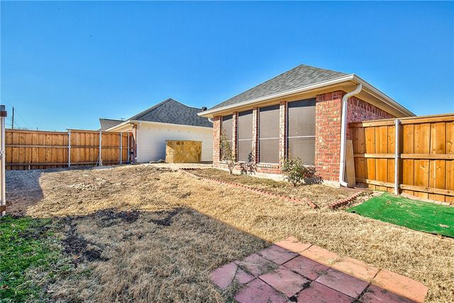 4424 Maple Shade Avenue, Sachse, TX 75048