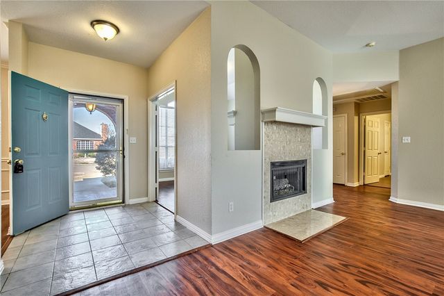 4424 Maple Shade Avenue, Sachse, TX 75048