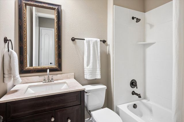 9601 Bowman Drive, Fort Worth, TX 76244