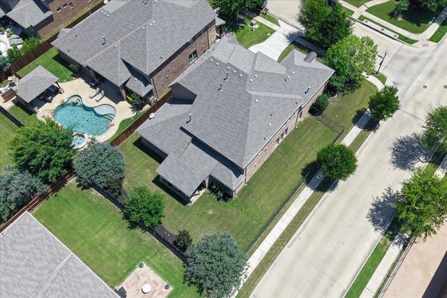 9601 Bowman Drive, Fort Worth, TX 76244