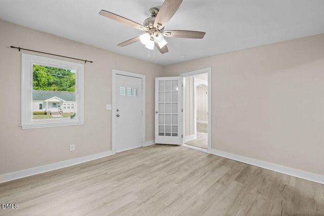 411 S 6th Street, Smithfield, NC 27577