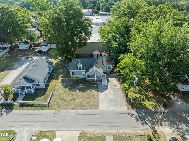 411 S 6th Street, Smithfield, NC 27577