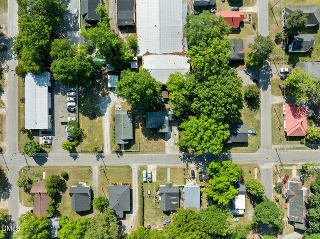 411 S 6th Street, Smithfield, NC 27577