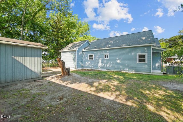 411 S 6th Street, Smithfield, NC 27577
