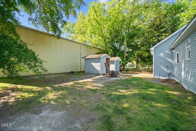 411 S 6th Street, Smithfield, NC 27577