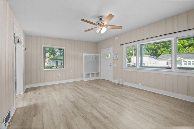 411 S 6th Street, Smithfield, NC 27577