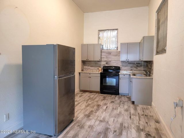 1084 HURON Street, Jacksonville, FL 32254