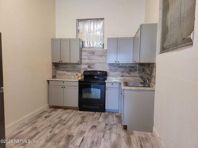 1084 HURON Street, Jacksonville, FL 32254