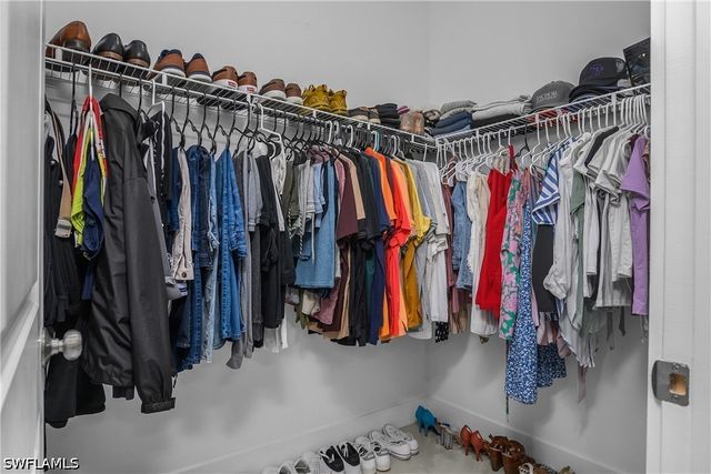 3574 50th AVE NE, Naples, FL 34120