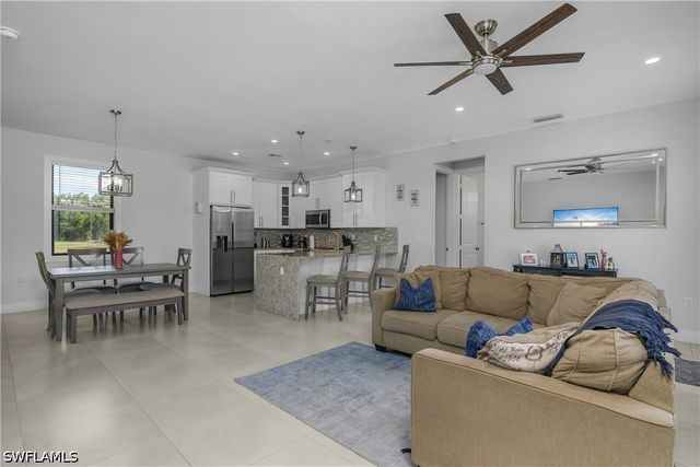 3574 50th AVE NE, Naples, FL 34120