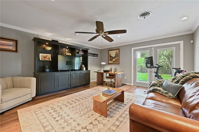 1307 East 31st Street, Bryan, TX 77802