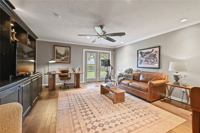 1307 East 31st Street, Bryan, TX 77802