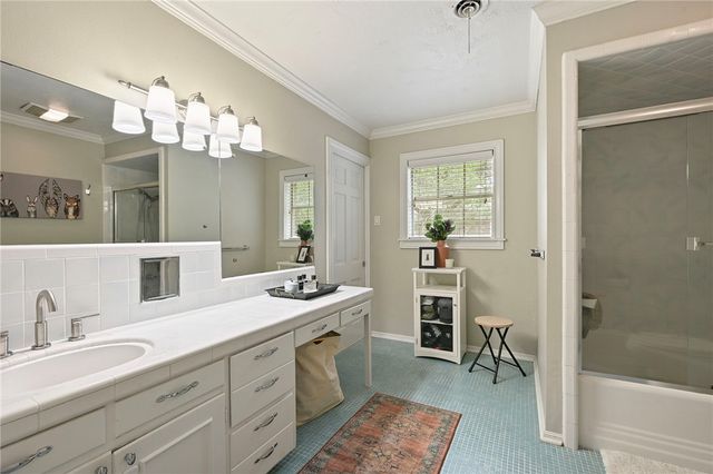 1307 East 31st Street, Bryan, TX 77802