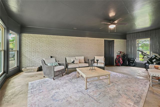 1307 East 31st Street, Bryan, TX 77802