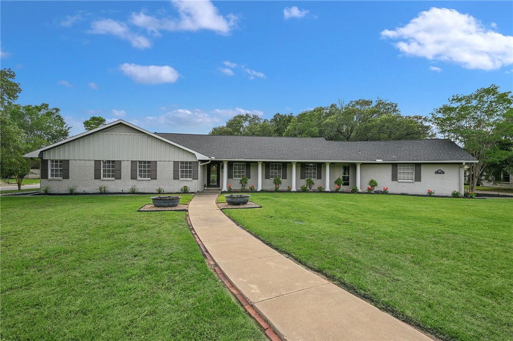 1307 East 31st Street, Bryan, TX 77802