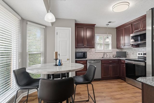 4100 New Hope Meadow Rd, Hermitage, TN 37076