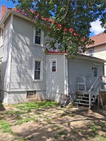 704 Smith Avenue SW, Canton, OH 44706