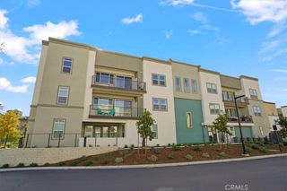 27410 N Merlin 205, Valencia, CA 91381