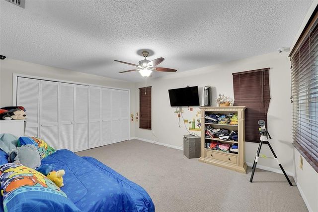 1910 Coquina Way, Coral Springs, FL 33071