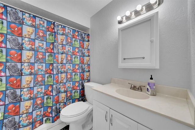 1910 Coquina Way, Coral Springs, FL 33071