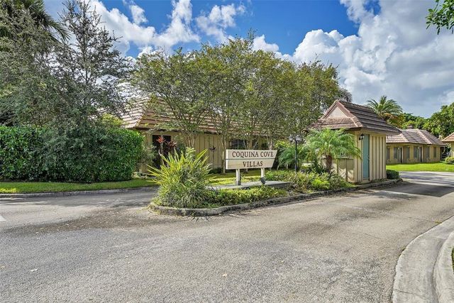 1910 Coquina Way, Coral Springs, FL 33071