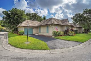 1910 Coquina Way, Coral Springs, FL 33071